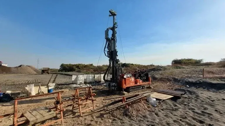 Exploratory Test Pit Services in Oxford – BS 5930 Ground Investigation